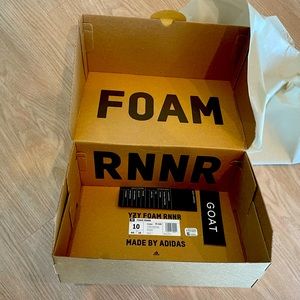 AUTHENTIC YZY FOAM RNNR BOX
